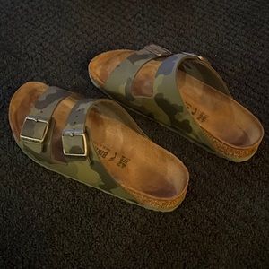 Women’s Birkenstock camo size 42 regular (size 11)